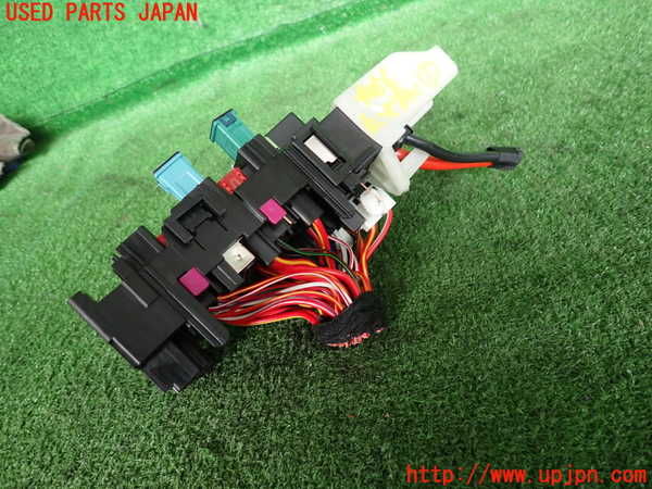 2UPJ-9240566741]VW アルテオン シューティングブレーク(3HDNUF)ヒューズボックス1 中古_2