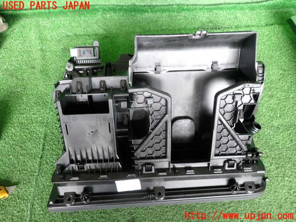2UPJ-9240567516]VW アルテオン シューティングブレーク(3HDNUF)グローブボックス1 中古_2