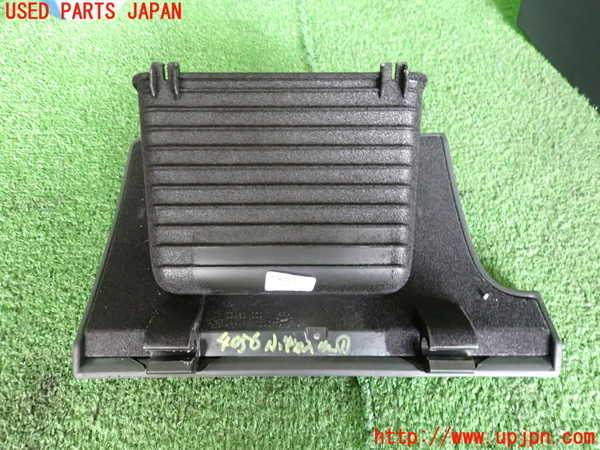 2UPJ-9240567841]VW アルテオン シューティングブレーク(3HDNUF)小物入れ1 中古_3