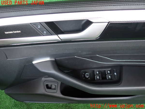 2UPJ-9240561234]VW アルテオン シューティングブレーク(3HDNUF)右前ドア内張り 中古_2