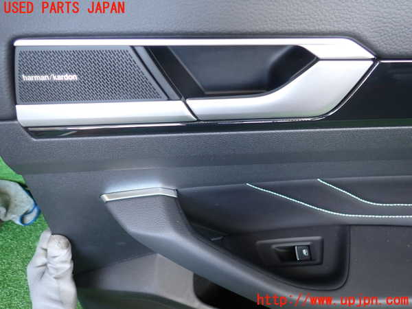 2UPJ-9240561294]VW アルテオン シューティングブレーク(3HDNUF)右後ドア内張り 中古_2