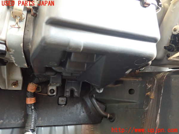 2UPJ-9240576081]ロードスター(NA8C)エバポレーター1 中古_2