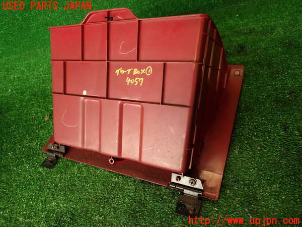2UPJ-9240577516]ロードスター(NA8C)グローブボックス1 中古_5