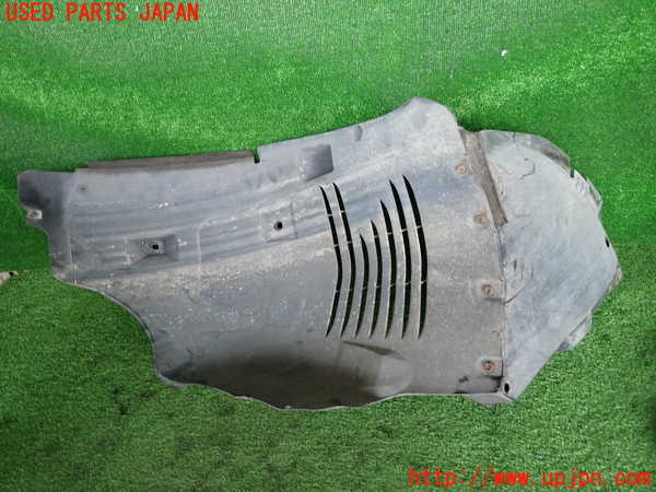 2UPJ-9240581090]ベンツ SL350(230467)(R230)右前フェンダーライナー 中古_3