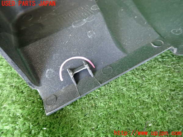 2UPJ-9240582560]ベンツ SL350(230467)(R230)エアクリーナーボックス 中古_4