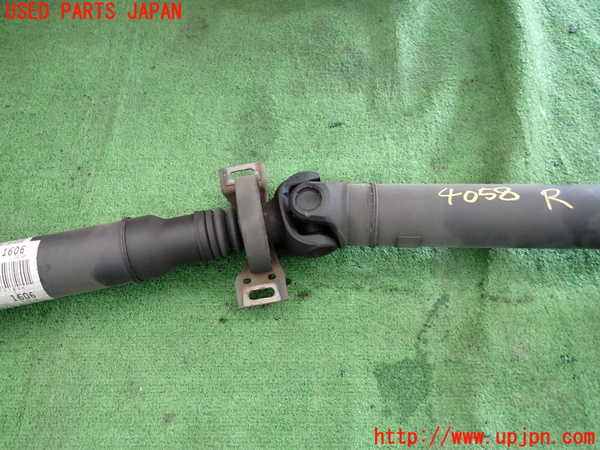 2UPJ-9240583410]ベンツ SL350(230467)(R230)リアプロペラシャフト 中古_3