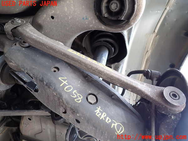 2UPJ-9240585205]ベンツ SL350(230467)(R230)右リアロアアーム2 中古_2