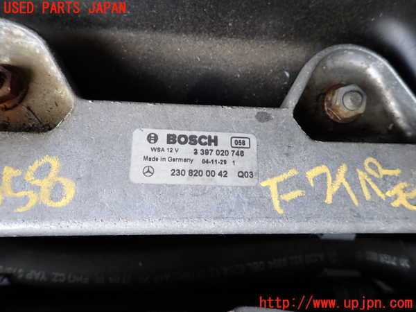 2UPJ-9240586770]ベンツ SL350(230467)(R230)フロントワイパーモーター 中古_5