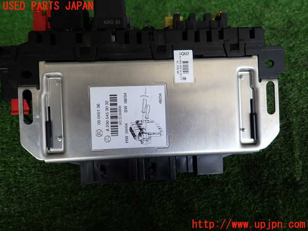 2UPJ-9240586741]ベンツ SL350(230467)(R230)ヒューズボックス1 中古_3
