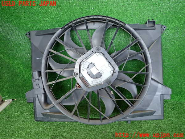 2UPJ-9240586836]ベンツ SL350(230467)(R230)電動ファン1 中古_2