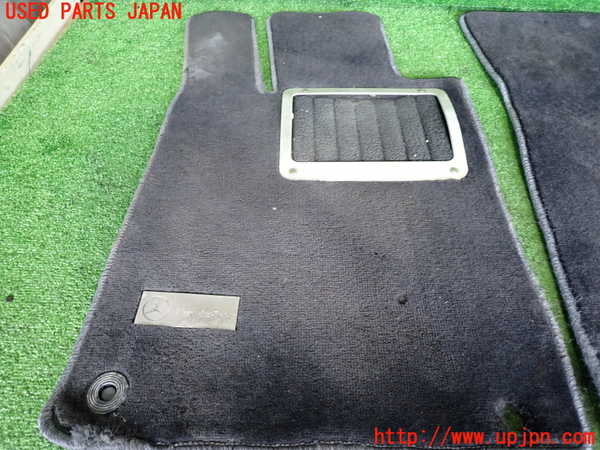 2UPJ-9240587800]ベンツ SL350(230467)(R230)フロアマット 中古_2
