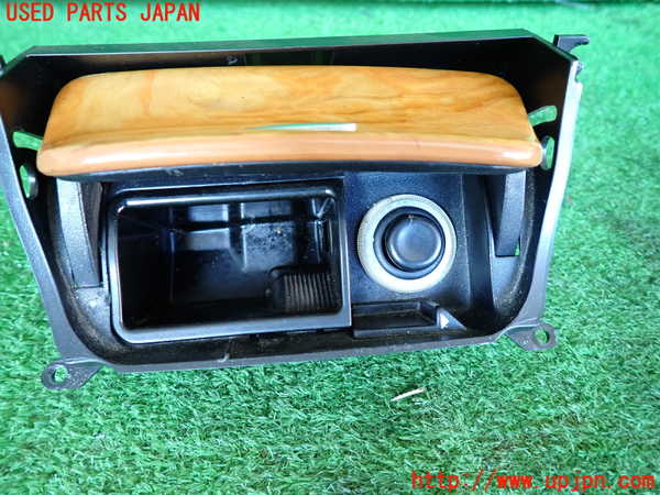 2UPJ-9240587821]ベンツ SL350(230467)(R230)灰皿1 中古_2