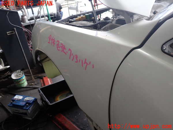 2UPJ-9240591082]セルシオ(UCF20)左前フェンダー 中古_2