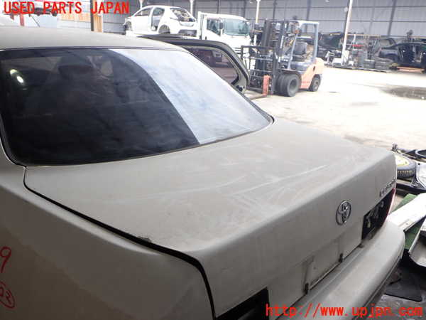 2UPJ-9240591500]セルシオ(UCF20)トランク 中古_2