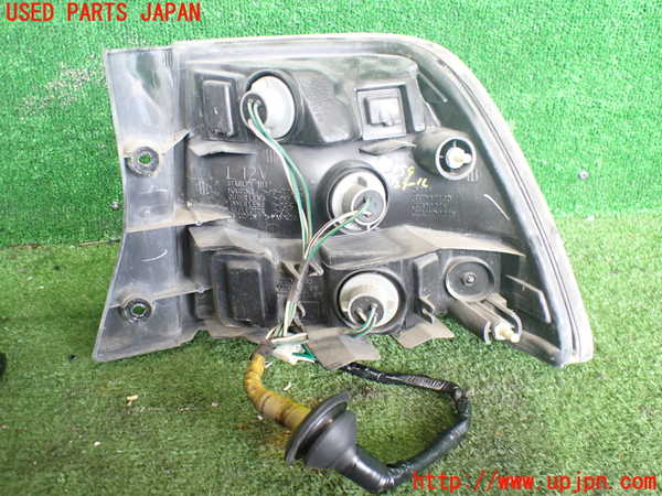 2UPJ-9240591536]セルシオ(UCF20)左テールランプ 中古_3