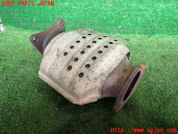 2UPJ-9240592662]セルシオ(UCF20)触媒2 中古_2