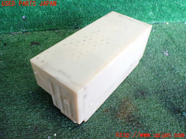 2UPJ-9240596147]セルシオ(UCF20)コンピューター2 中古_2