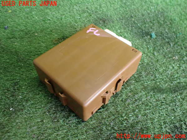 2UPJ-9240596152]セルシオ(UCF20)コンピューター7 中古_2