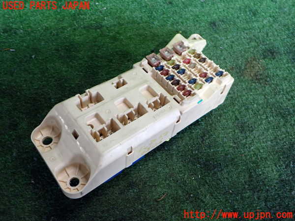 2UPJ-9240596741]セルシオ(UCF20)ヒューズボックス1 (ジャンク品) 中古_2