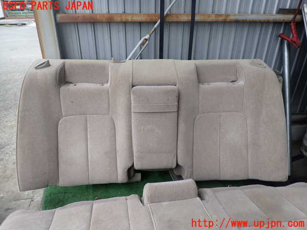 2UPJ-9240597385]セルシオ(UCF20)リアシート 中古_3