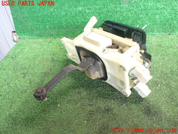2UPJ-9240597555]セルシオ(UCF20)ATシフトレバー 中古_2