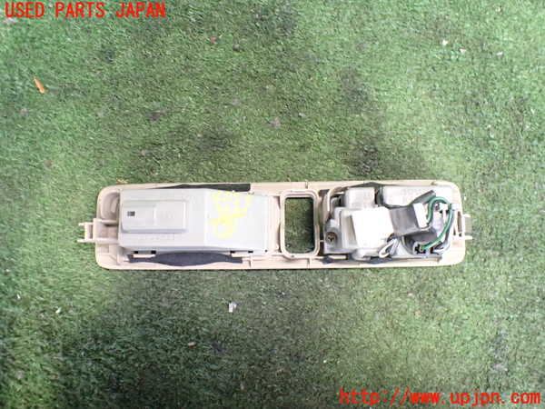 2UPJ-9240596413]セルシオ(UCF20)ルームランプ3 (2列目左) (ジャンク品) 中古_2