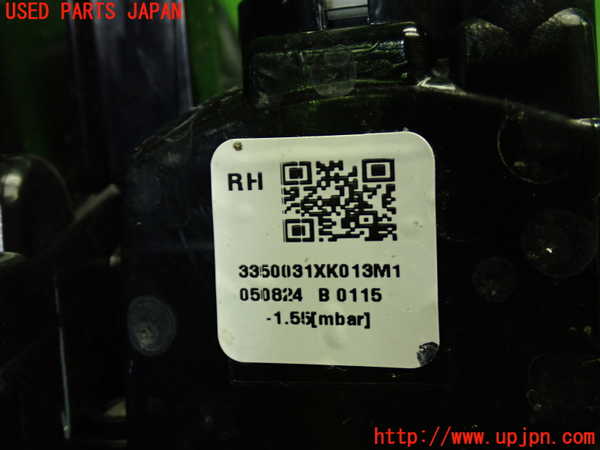 1UPJ-9240621530]WR-V(DG5)右テールランプ 中古_4