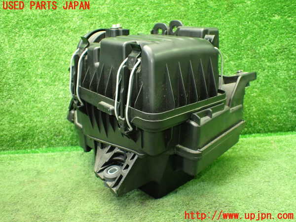 1UPJ-9240622560]WR-V(DG5)エアクリーナーボックス 中古_2