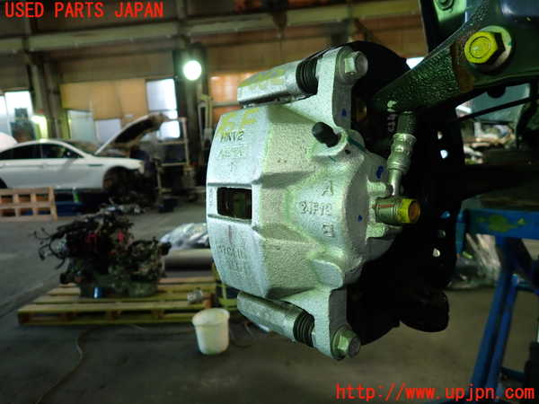 1UPJ-9240624080]WR-V(DG5)右フロントキャリパー 中古_2