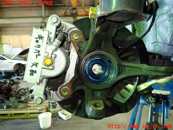 1UPJ-9240624290]WR-V(DG5)右フロントナックルハブ 中古_2