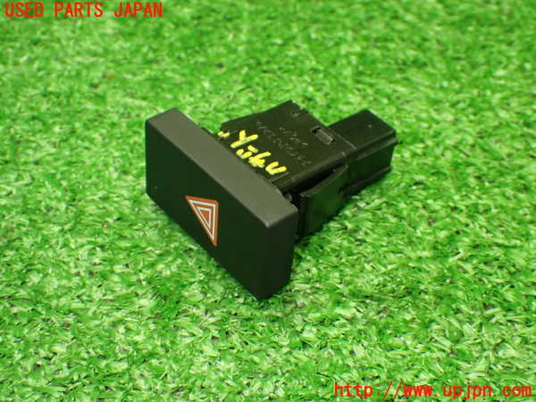 1UPJ-9240626290]WR-V(DG5)ハザードスイッチ 中古_2
