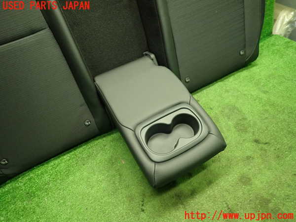 1UPJ-9240627385]WR-V(DG5)リアシート 中古_3