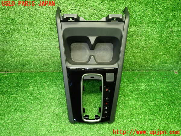 1UPJ-9240627549]WR-V(DG5)コンソール 中古_3