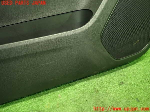 1UPJ-9240621264]WR-V(DG5)左前ドア内張り 中古_4