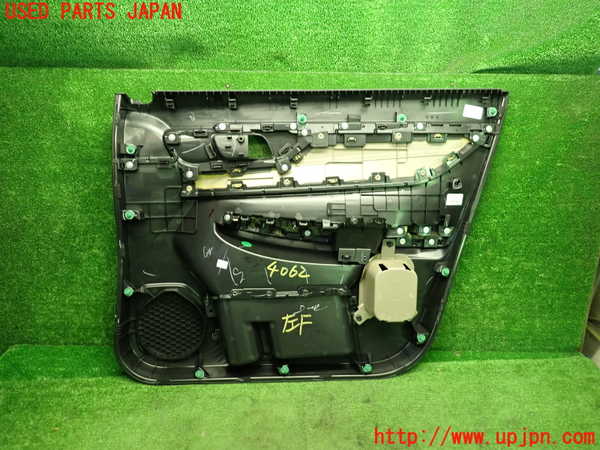 1UPJ-9240621264]WR-V(DG5)左前ドア内張り 中古_5