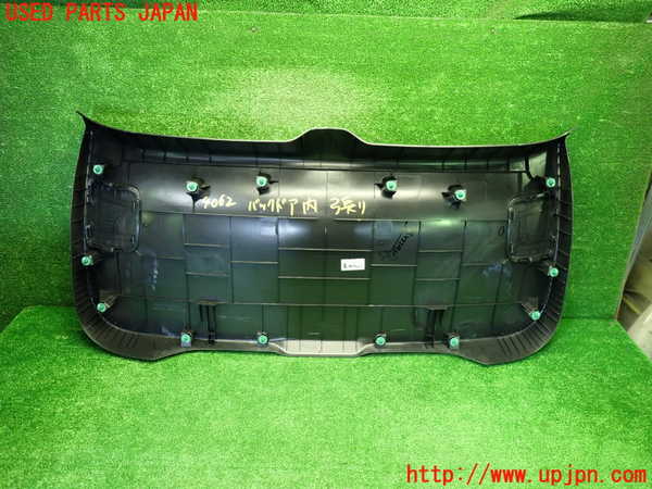 1UPJ-9240621578]WR-V(DG5)バックドア内張り 中古_4