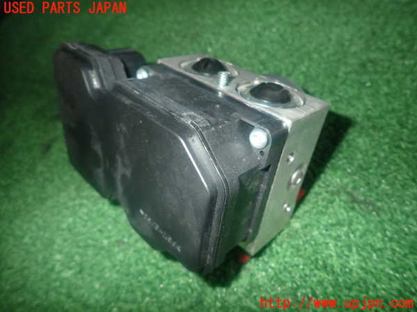 1UPJ-9240634040]カローラ ツーリング ハイブリッド(ZWE214W)ABSアクチュエーター 中古_2