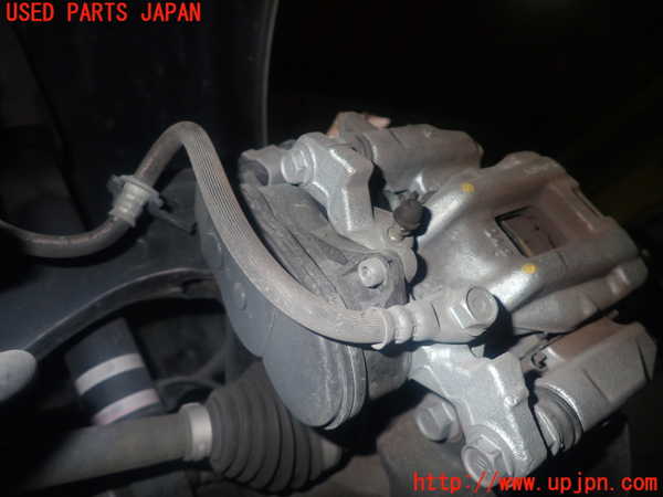 1UPJ-9240634090]カローラ ツーリング ハイブリッド(ZWE214W)右リアキャリパー 中古_2
