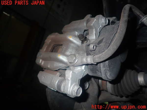 1UPJ-9240634095]カローラ ツーリング ハイブリッド(ZWE214W)左リアキャリパー 中古_2