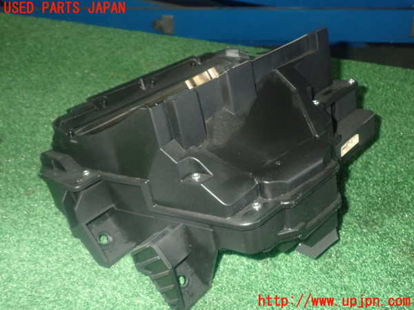 1UPJ-9240636239]カローラ ツーリング ハイブリッド(ZWE214W)メーター・その他 中古_2