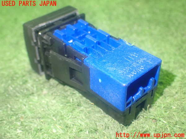 1UPJ-9240636306]カローラ ツーリング ハイブリッド(ZWE214W)スイッチ1 (ステアリングヒーター) 中古_3