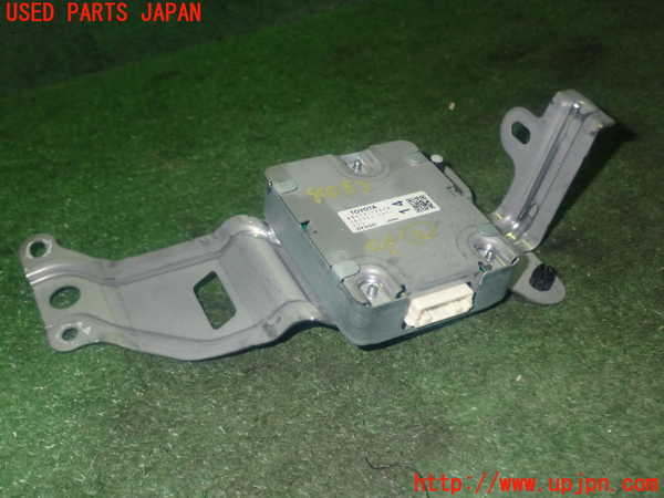 1UPJ-9240636147]カローラ ツーリング ハイブリッド(ZWE214W)コンピューター2 中古_2