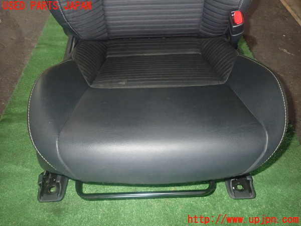 1UPJ-9240637035]カローラ ツーリング ハイブリッド(ZWE214W)運転席シート 中古_3