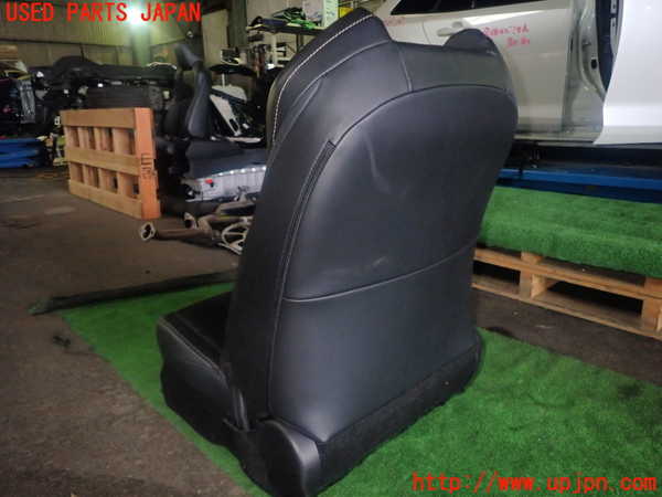 1UPJ-9240637035]カローラ ツーリング ハイブリッド(ZWE214W)運転席シート 中古_4