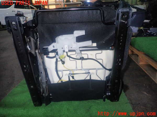 1UPJ-9240637035]カローラ ツーリング ハイブリッド(ZWE214W)運転席シート 中古_5