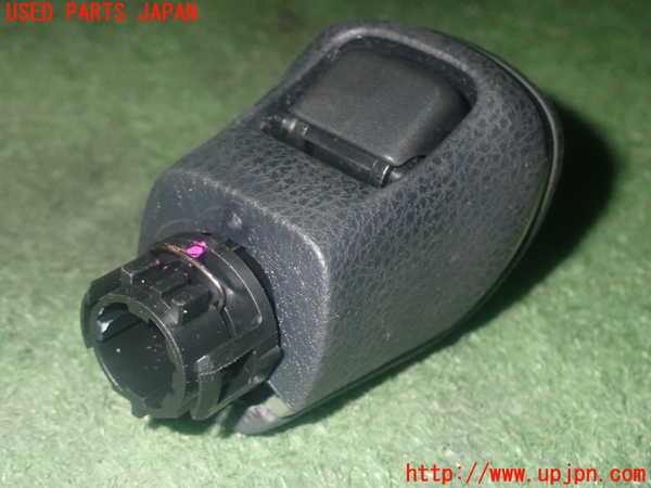 1UPJ-9240637570]カローラ ツーリング ハイブリッド(ZWE214W)シフトノブ 中古_3