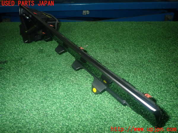 1UPJ-9240637527]カローラ ツーリング ハイブリッド(ZWE214W)エアコン吹き出し口2 (左) 中古_3