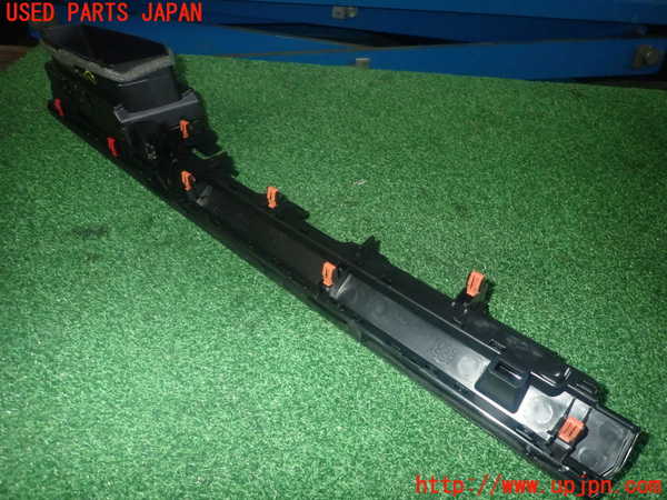 1UPJ-9240637527]カローラ ツーリング ハイブリッド(ZWE214W)エアコン吹き出し口2 (左) 中古_5