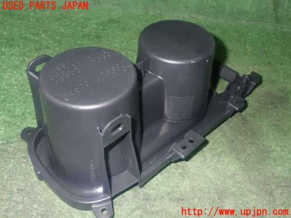 1UPJ-9240637810]カローラ ツーリング ハイブリッド(ZWE214W)ドリンクホルダー 中古_2