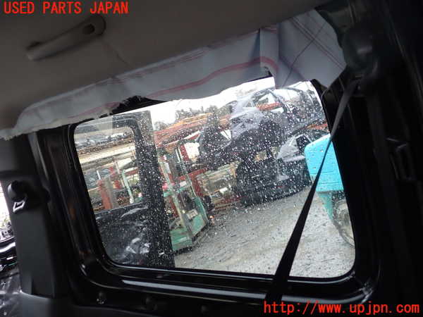 1UPJ-9240641380]ジムニー(JB64W)右クォーターガラス 中古(43R-008557 M260)_2